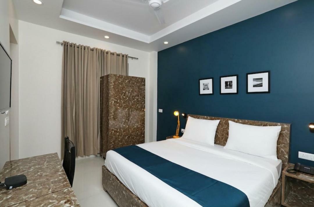 Hotel Galaxy Inn Gurgaon Eksteriør bilde
