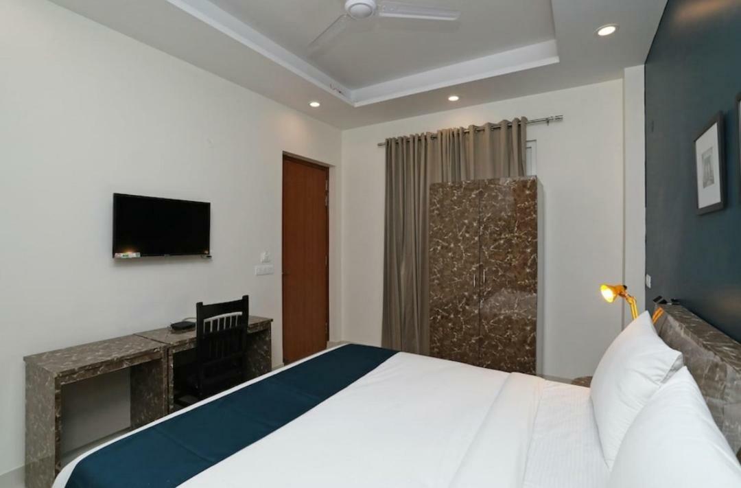 Hotel Galaxy Inn Gurgaon Eksteriør bilde